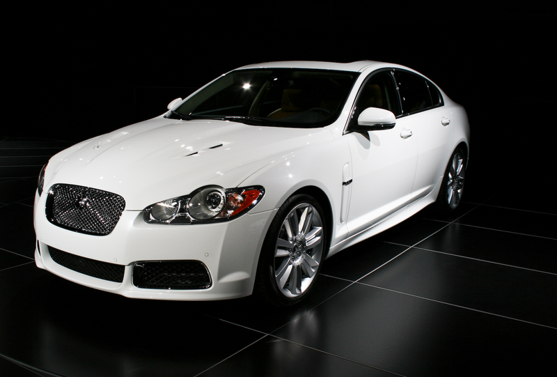Illustration for article titled 2010 Jaguar XFR Launched Amid Dry Ice, Lasers